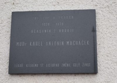 100. výročí MUDr. Karla Macháčka a pojmenování základní školy plk. MUDr. Karla Macháčka, Vlkoš, 9. 1. 2016